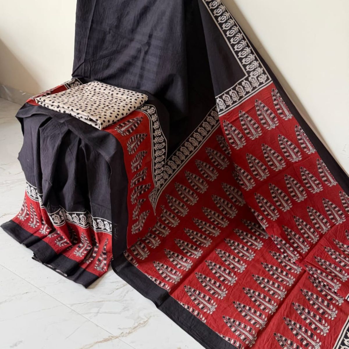 TMR08- Bagru Print Cotton Saree